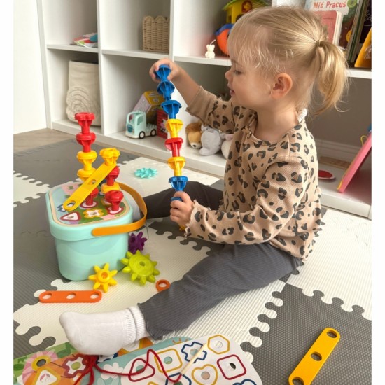 12 viename variklio konstruktoriaus dėžė WOOPIE GREEN Montessori
