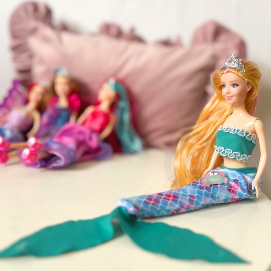 4 stebuklingų princesių rinkinys - 4 viename lėlių dėžutė su priedais WOOPIE