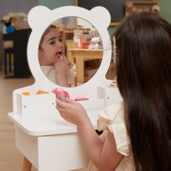 Didelis baltas medinis tualetinis staliukas su veidrodžiu ir kėde VIGA