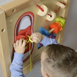 Lavinamoji lenta – rankų miklumo lavinimas Montessori raišteliais MASTERKIDZ