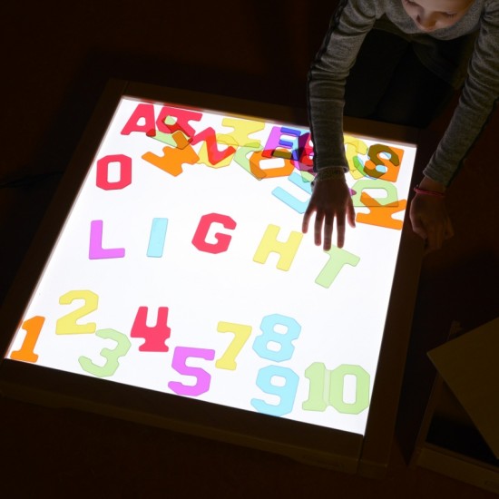 LED šviesos skydelis, keičiantis spalvą su nuotolinio valdymo pultu MASTERKIDZ