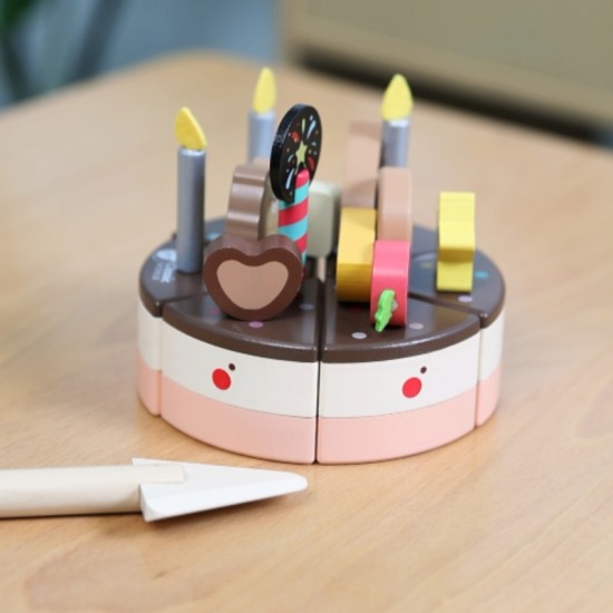 Medinis gimtadienio tortas pjaustymui, 19 vnt. CLASSIC WORLD