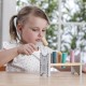 Medinis suoliukas su plaktuku - Montessori VIGA PolarB