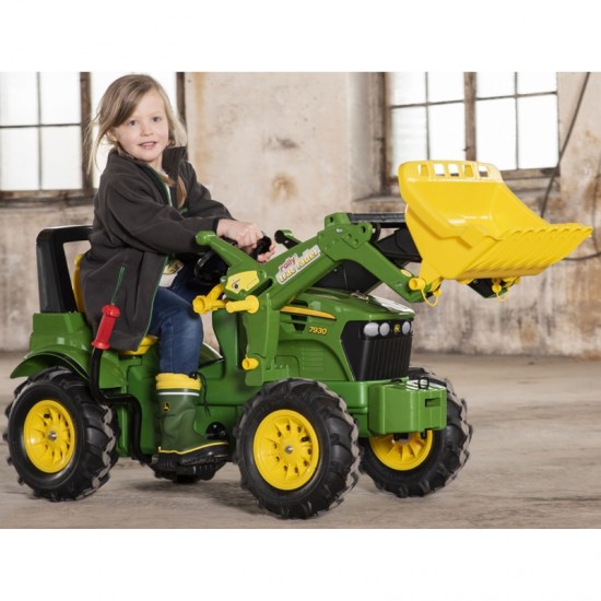 Pedalinis traktorius su kaušu, žalias Rolly Toys rollyFarmtrac John Deere 7930