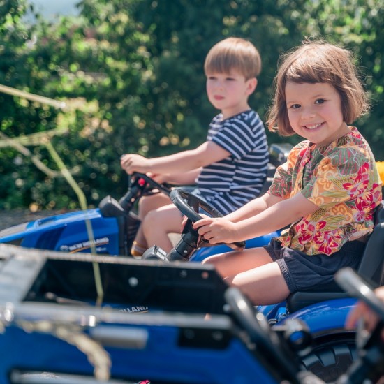 Pedalinis traktorius su priekaba mėlynas nuo 3 metų FALK New Holland