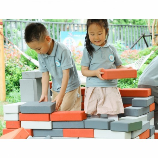 Putplasčio statybiniai blokeliai - surenkamas stogas CLASSIC WORLD EDU Mega Soft EVA