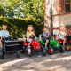 Raudonas „Supercharger“ pedalais minamas traktorius su priekaba, atidaromas, skirtas nuo 3 metų amžiaus FALK