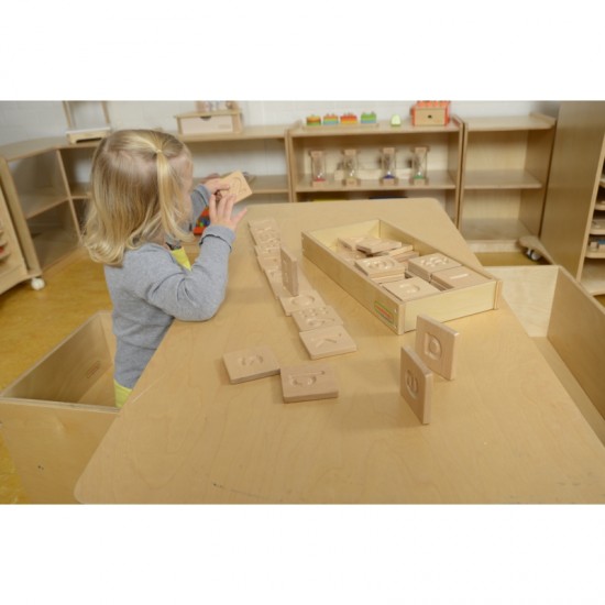 Sensorinis žaislas atpažįsta raides, skaičius ir formas lietimu Masterkidz Montessori