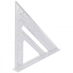 Aliuminis mat. trikampis 180 x 3 mm