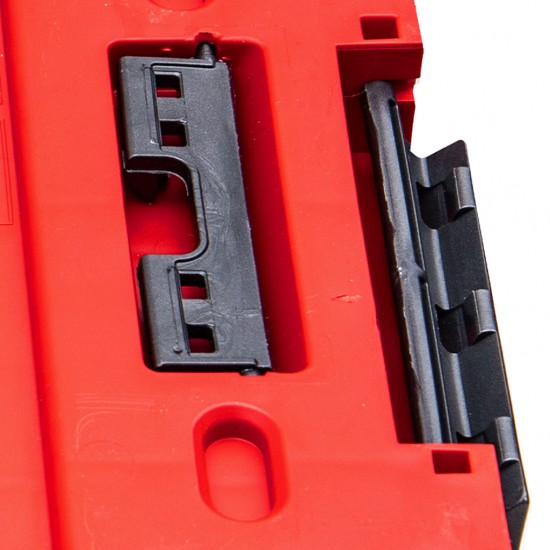 QBRICK PRIME įrankių dėžė su ratukais RED QBRICK PRIME įrankių dėžė su ratukais RED