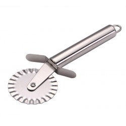 Virtuvės įrankiai Tešlos raižiklis met.19*6cm 08454